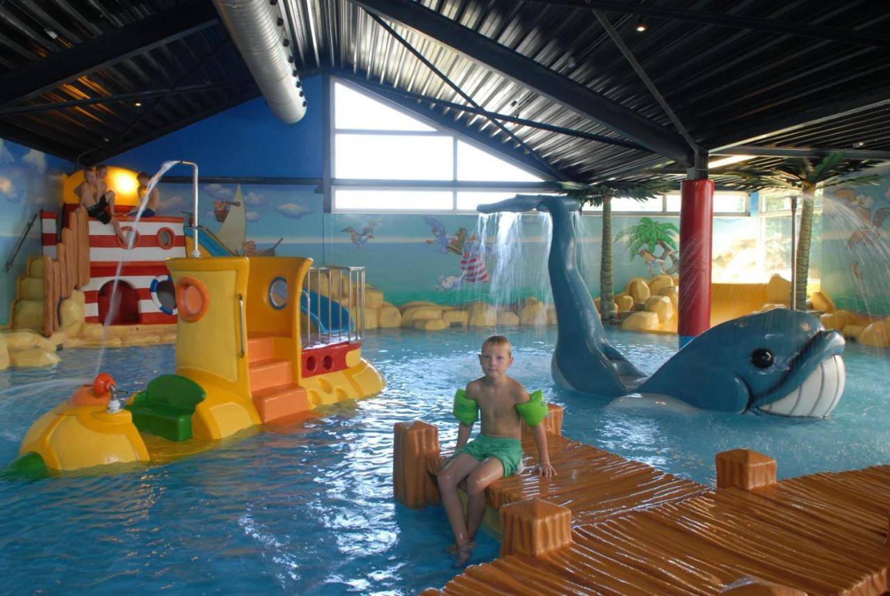 Suameer Vakantiepark Bergumermeer - 689 المظهر الخارجي الصورة